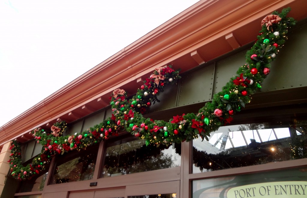 Walt Disney World Epcot Christmas Garland