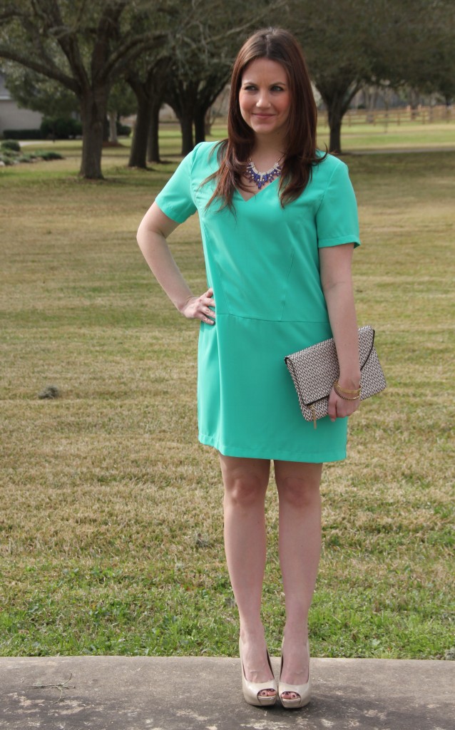 Easter Outfit Idea - Mint dress with statement jewelry, love it!