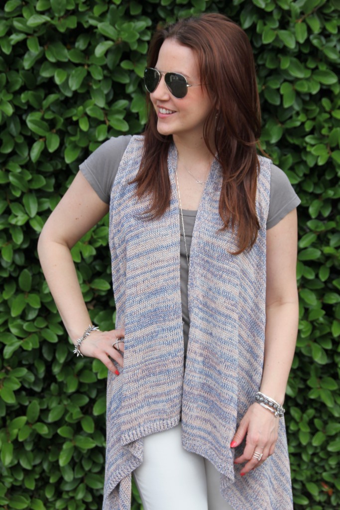 Weekend Outfit Idea - Sleeveless Cardigan with white denim | Lady in Violet