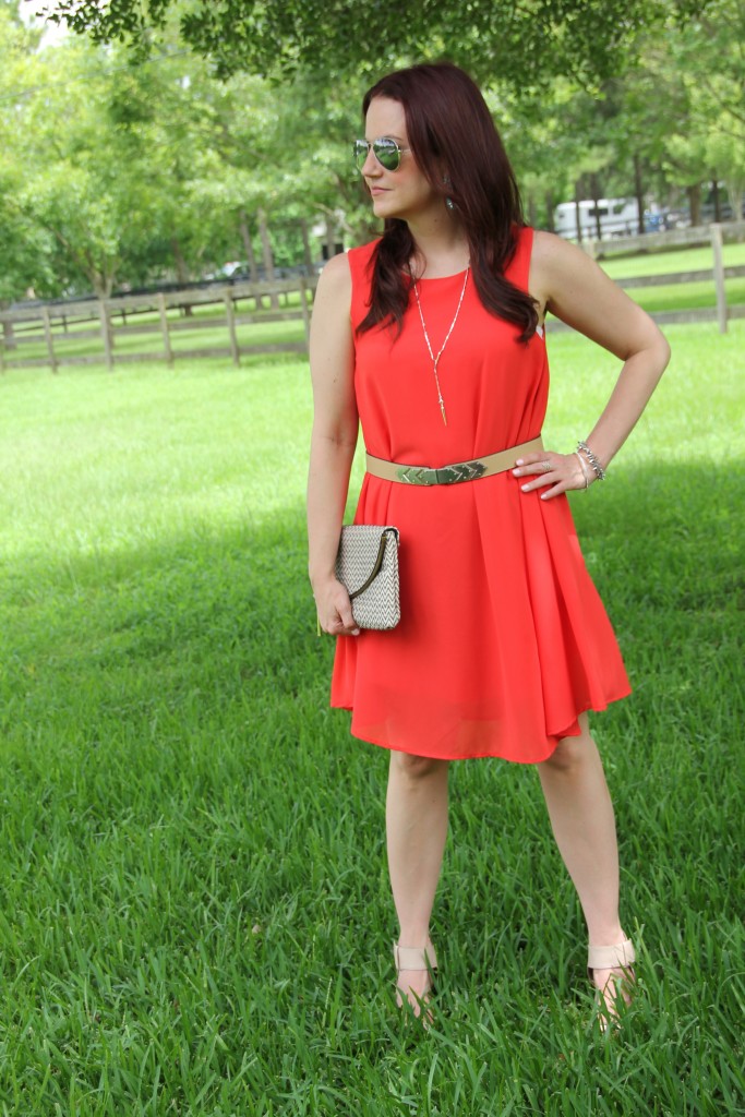 Summer Outfit Idea - Shift Dress with Belt | Lady in Violet