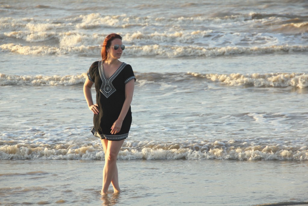 What I Wore to Galveston Beach | Lady in Violet