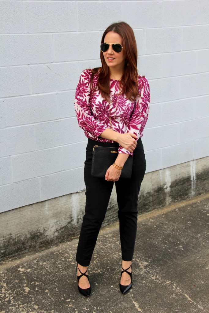 Office Outfit - Pants and a floral blouse | Lady in Violet