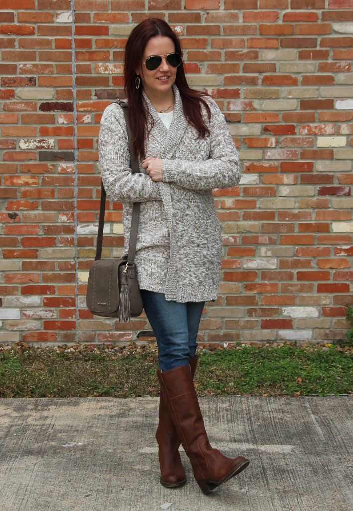 Fall Outfit - Long Cardigan and Blue Skinny Jeans with boots | Lady in Violet