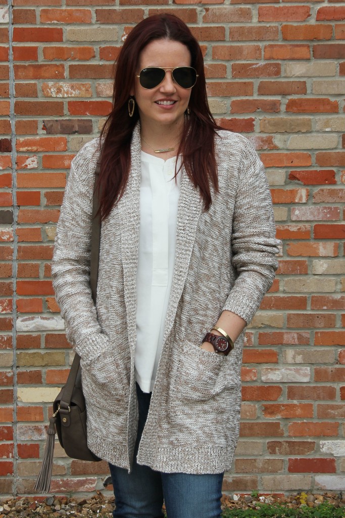 Layering a fall outfit - Long Cardigan and Tank Top | Lady in Violet