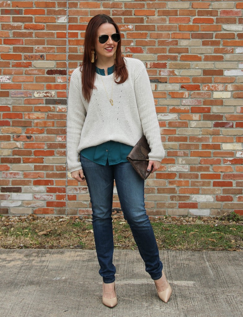 What to wear in Winter - Sweater and Heels | Lady in Violet