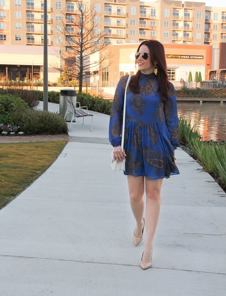 date night outfit - blue dress