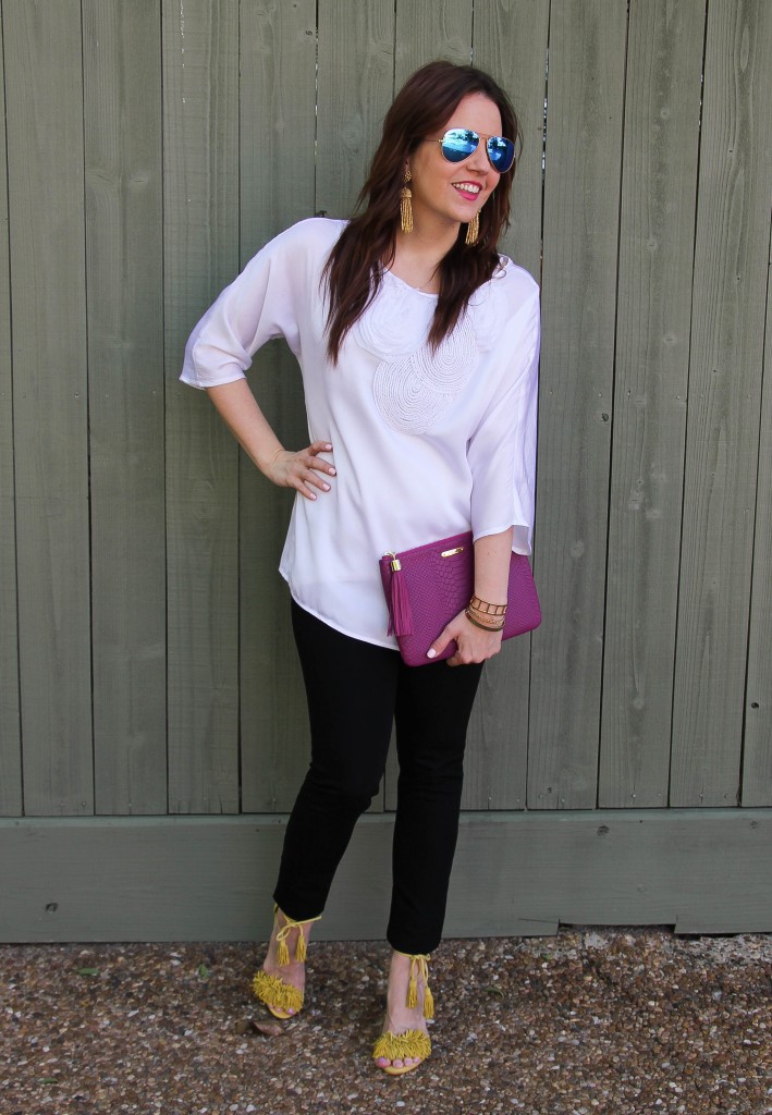 happy hour outfit - white blouse and skinny jeans