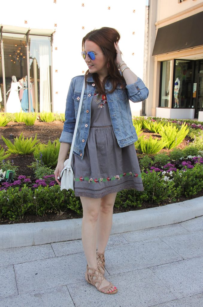 casual summer outfit - embroidered dress