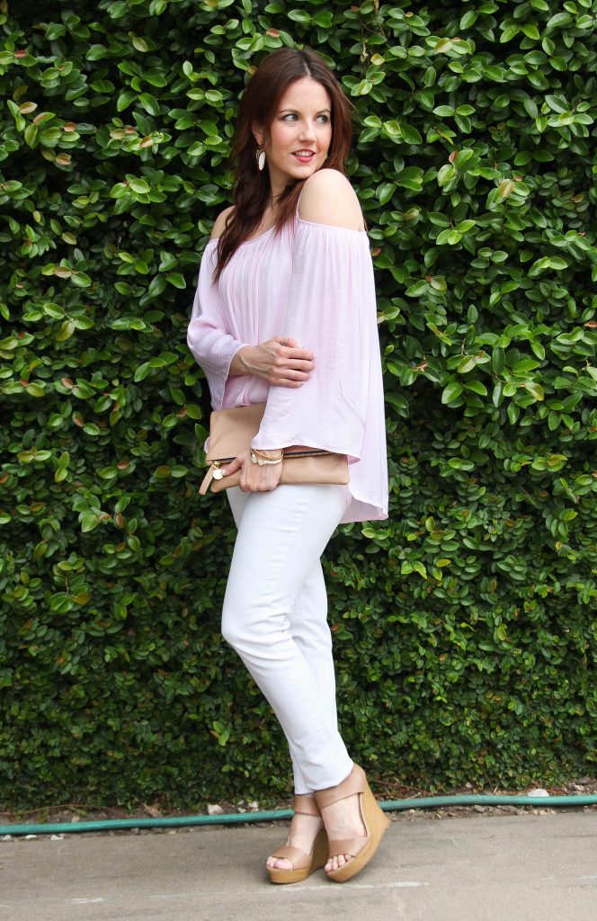 brunch outfit for spring - pink top, white jeans and wedges