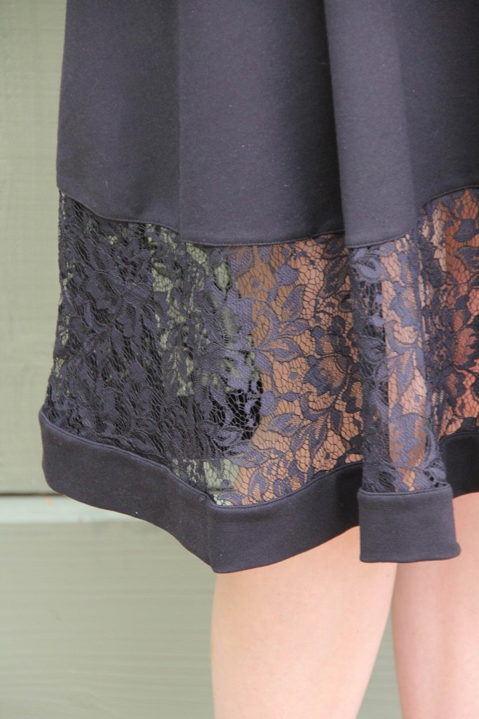 gorgeous lace details on a lbd