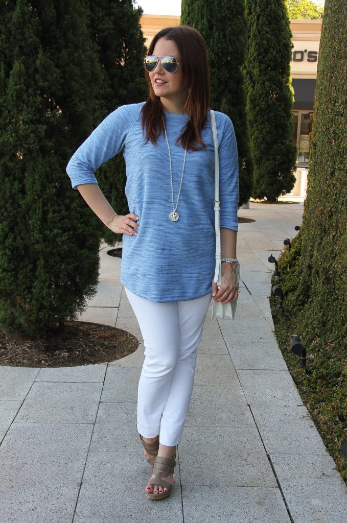 fashion blogger outfit - tunic and jeans