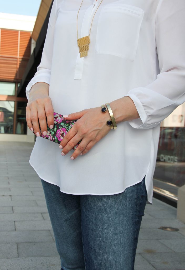 beautiful pendant necklace and purple cuff bracelet