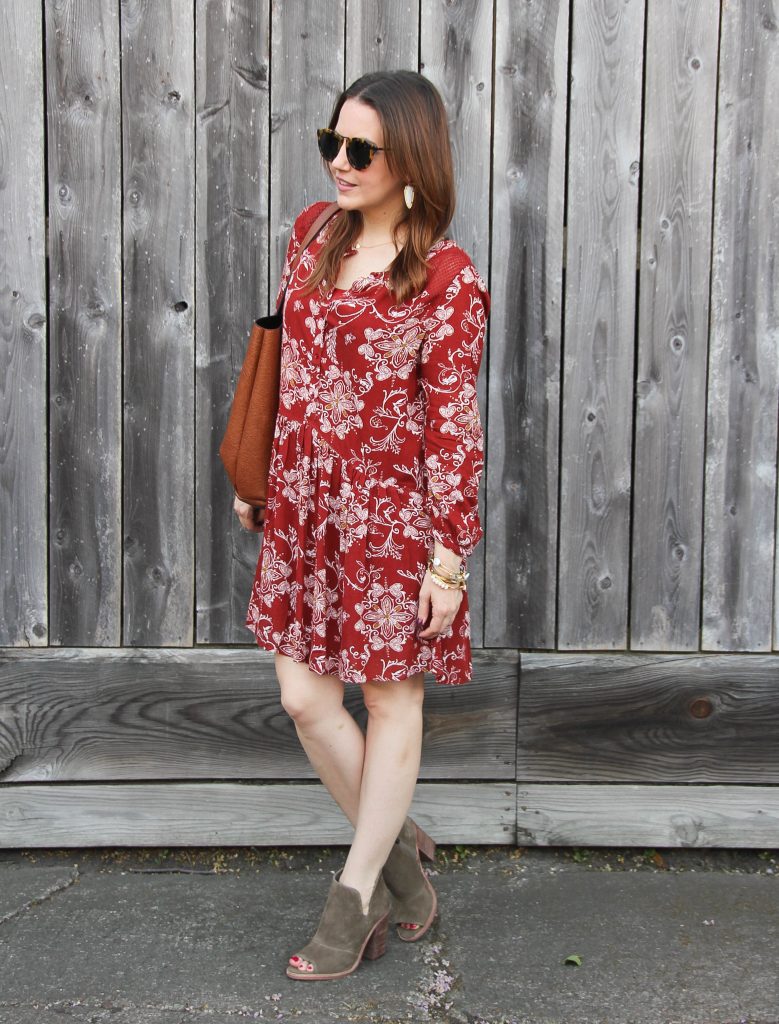 fall street style - shift dress and taupe booties