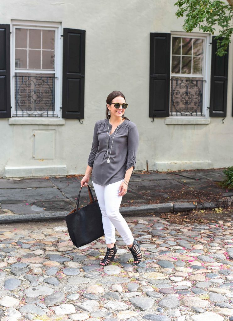 what to wear in charleston - jeans wedges