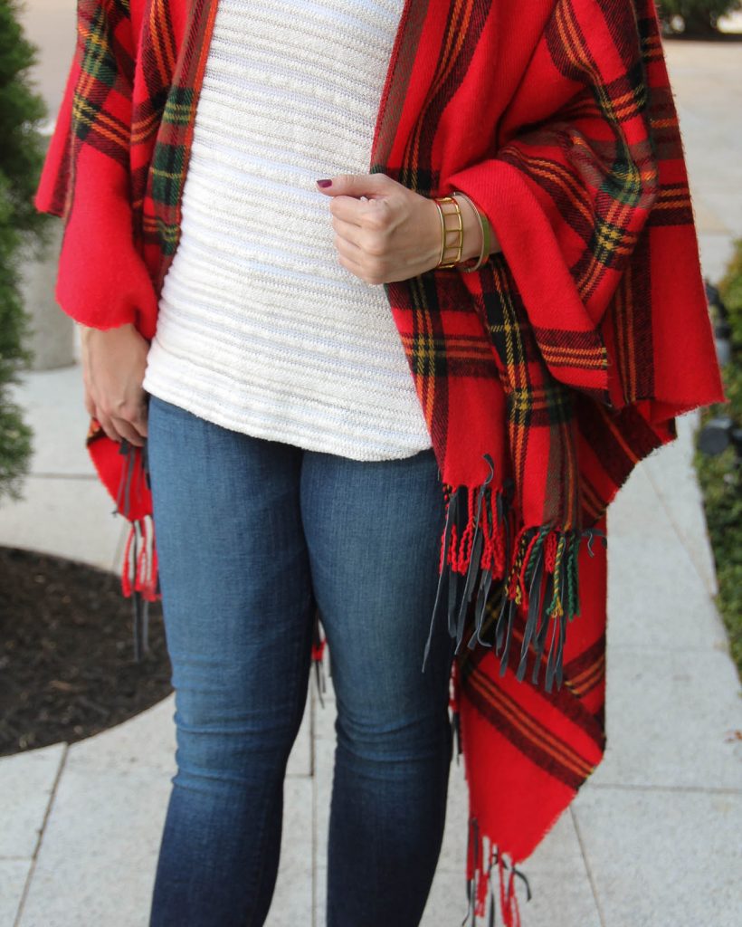 how to wear a blanket poncho in fall