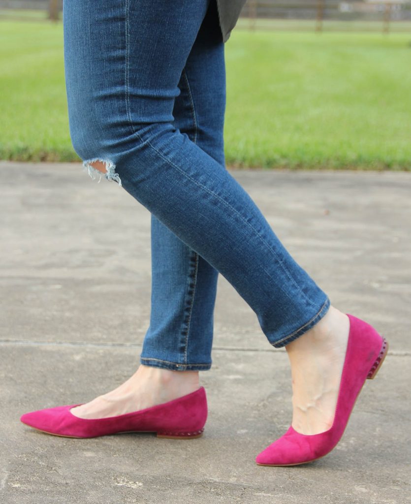 LadyinViolet wears the Sam Edelman Pink Suede flats.