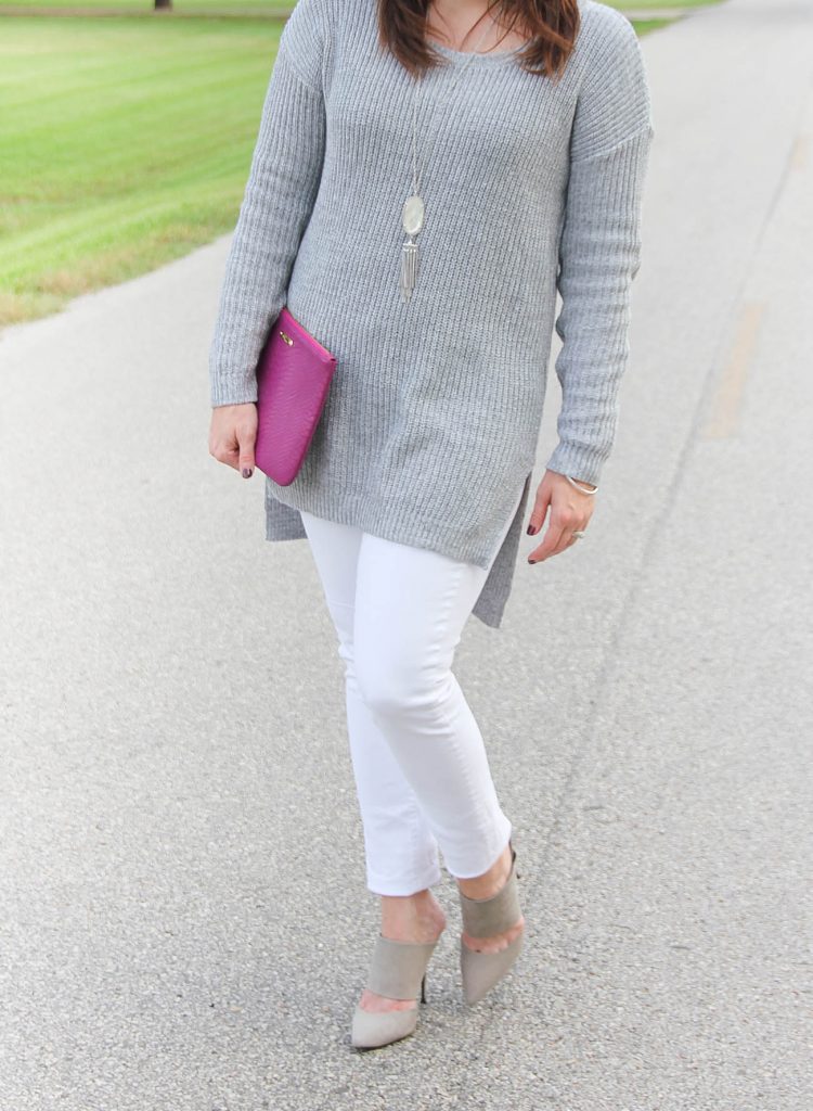 Texas Fashion Blogger styles a cute fall and winter outfit with an oversized sweater.