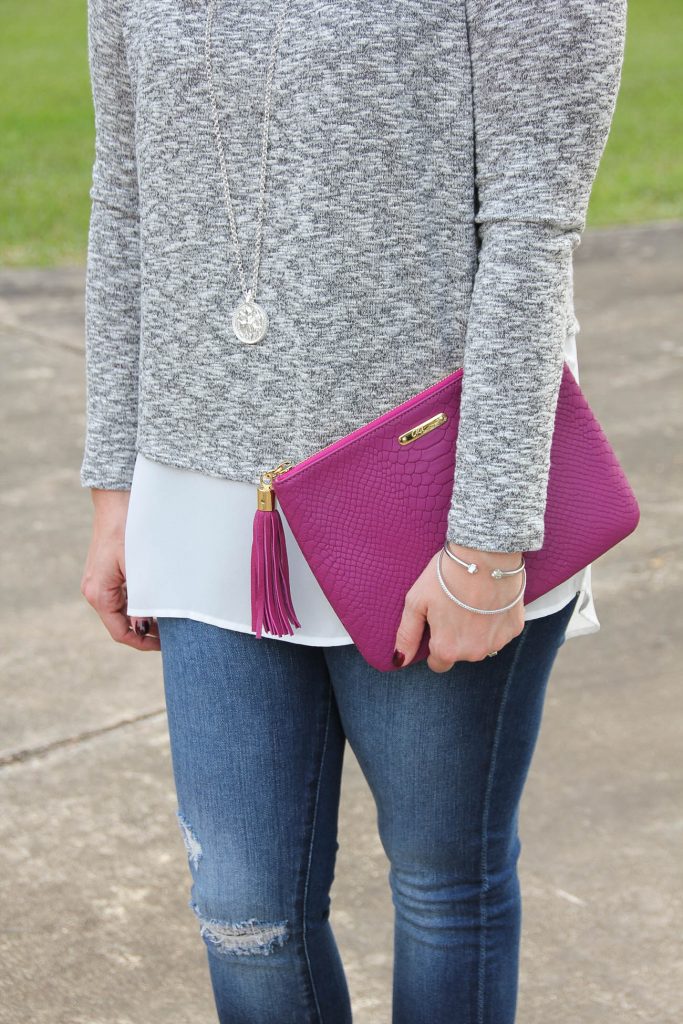 LadyinViolet carries the Gigi NY clutch paired with the Gibson layered top for a fall outfit.