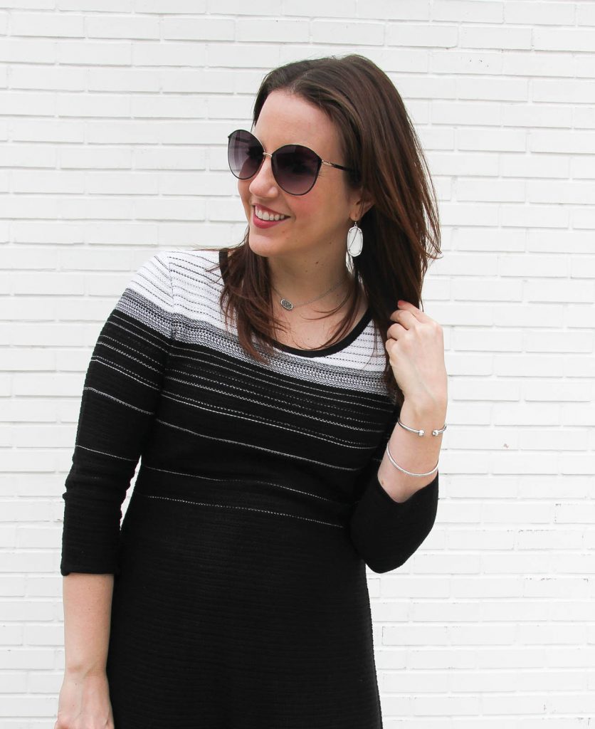 Texas fashion blogger wears Kendra Scott silver jewelry favorites.