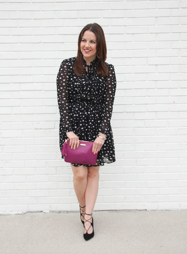 Houston Fashion Blogger wears a holiday dress perfect for happy hour or family dinner.