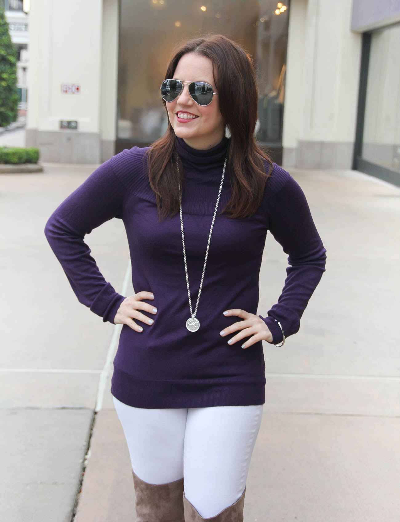 How to Wear Over the Knee Boots When You're Short - Lady ...