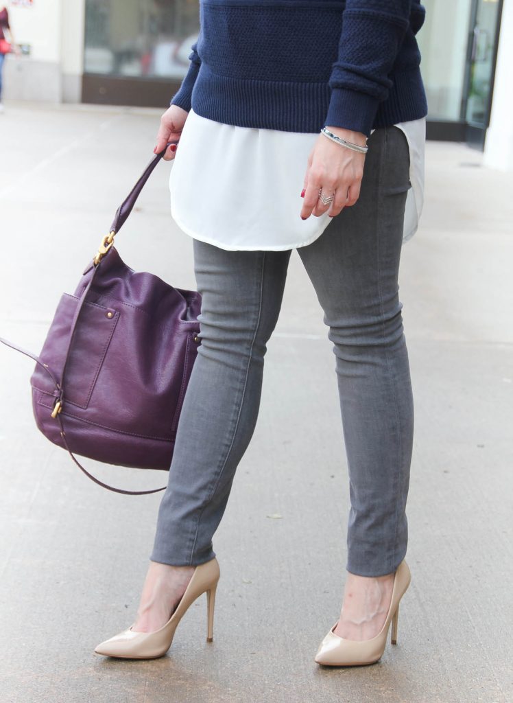 Houston Fashion Blogger Karen Rock shares what to wear with gray skinny jeans for women. Click through for more.