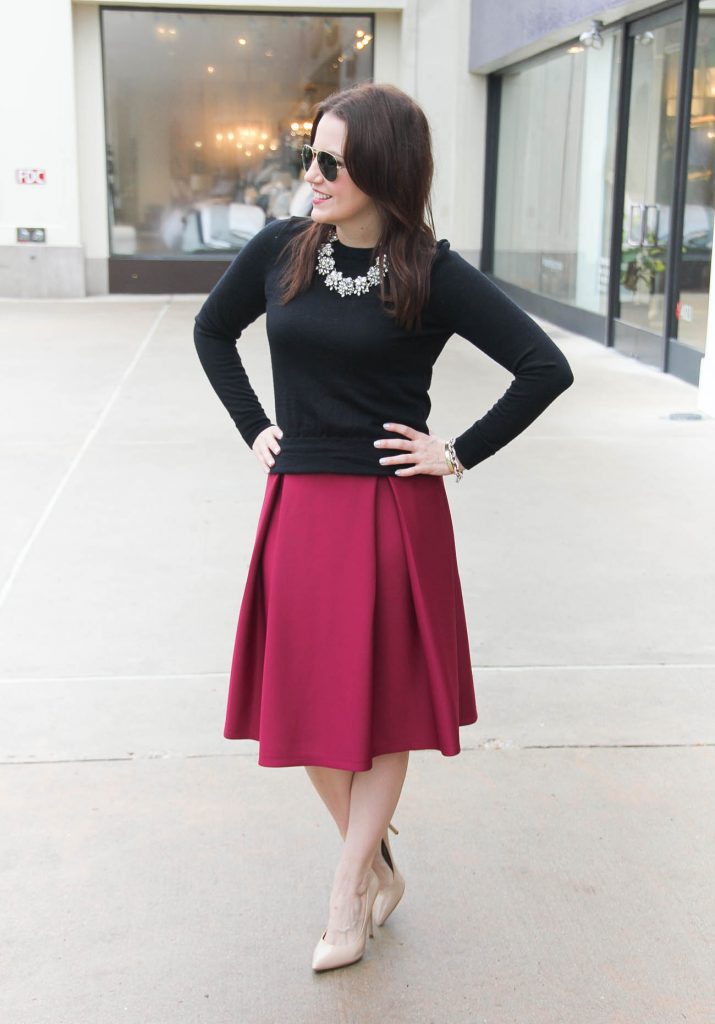 Houston Fashion Blogger Lady in Violet styles a Valentine's day outfit for work and date night.