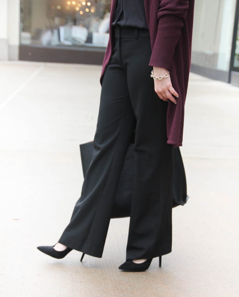 Petite Fashion Blogger style black work pants for petites women.