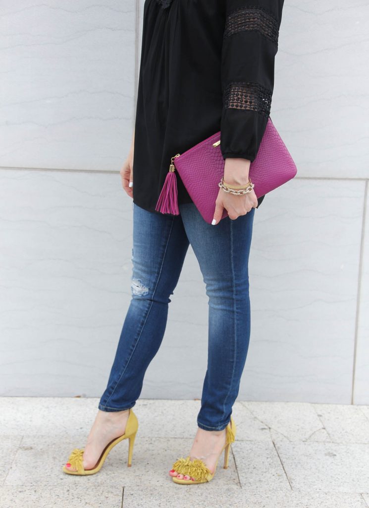 Lady in Violet, a Houston blogger shares what to wear with distressed jeans and yellow heels.