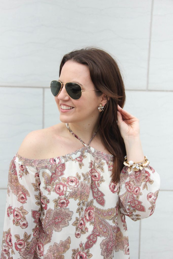 Lady in Violet of Houston wears the Baublebar Sugarfix earrings with a spring outfit.