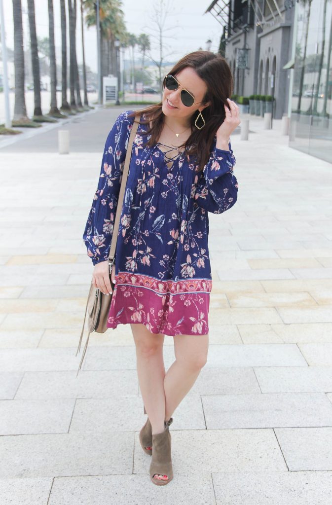 Houston Fashion Blogger, Lady in Violet styles a boho chic outfit for a spring music festival.