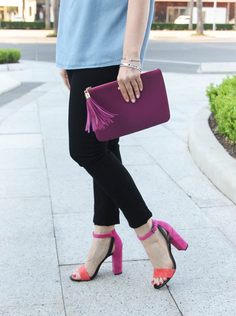 Date night outfit created by Houston fashion blogger Lady in Violet featuring pink block heel sandals with black skinny jeans.
