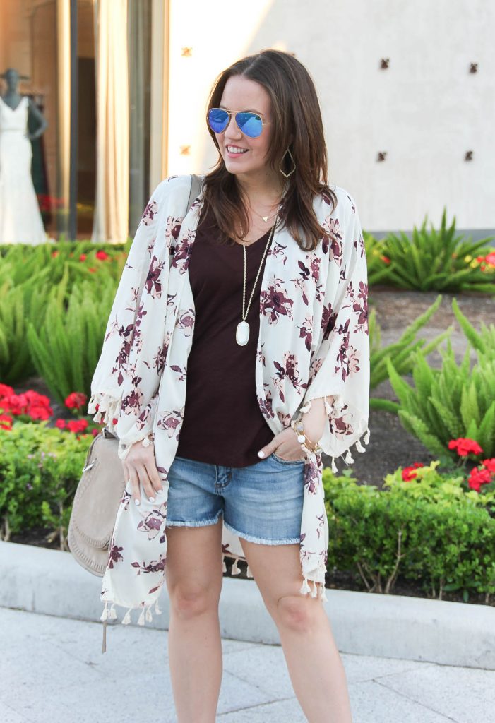 Casual Summer Outfit | Distressed Shorts under $40 | Floral Kimono | Lady in Violet | Houston Style Blogger