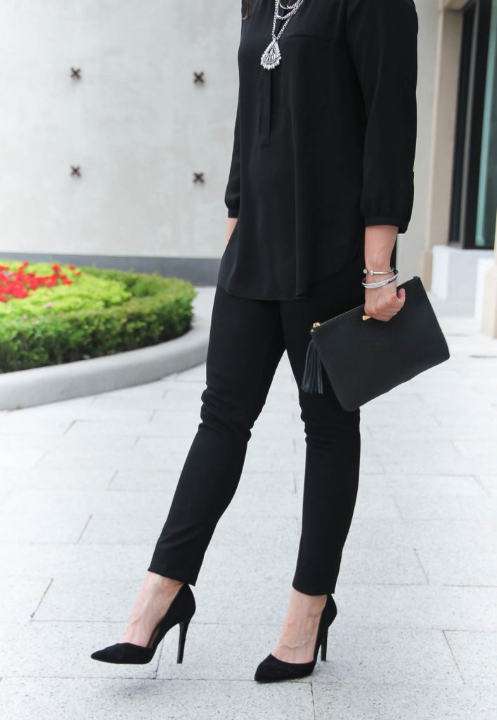 Black block heels online outfit