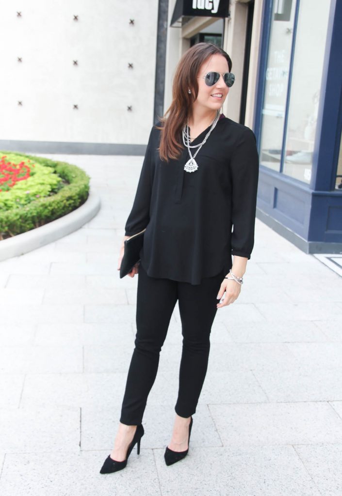 Spring Outfit | All Black Outfit | Black Skinny jeans | Statement Necklace | Black D'orsay Heels | Lady in Violet | Houston Style Blogger