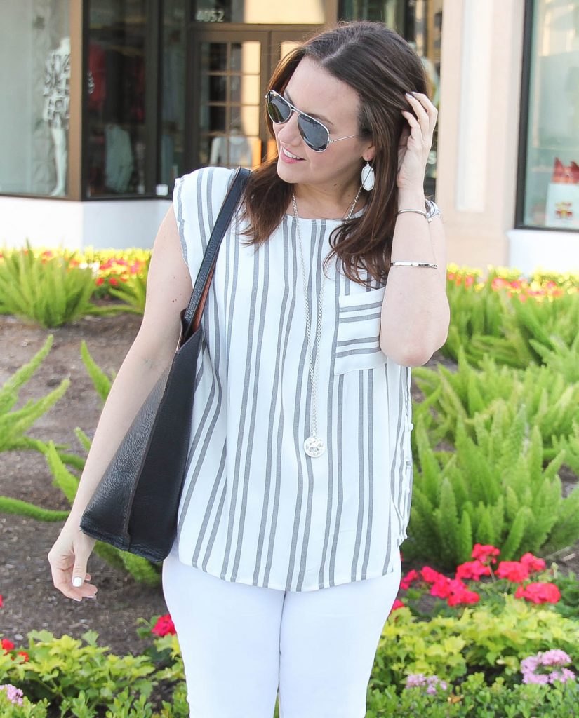 Spring Outfit | Casual Weekend Outfit | Gray and White Striped Top | Kendra Scott Jewelry | Lady in Violet | Houston Fashion Blogger