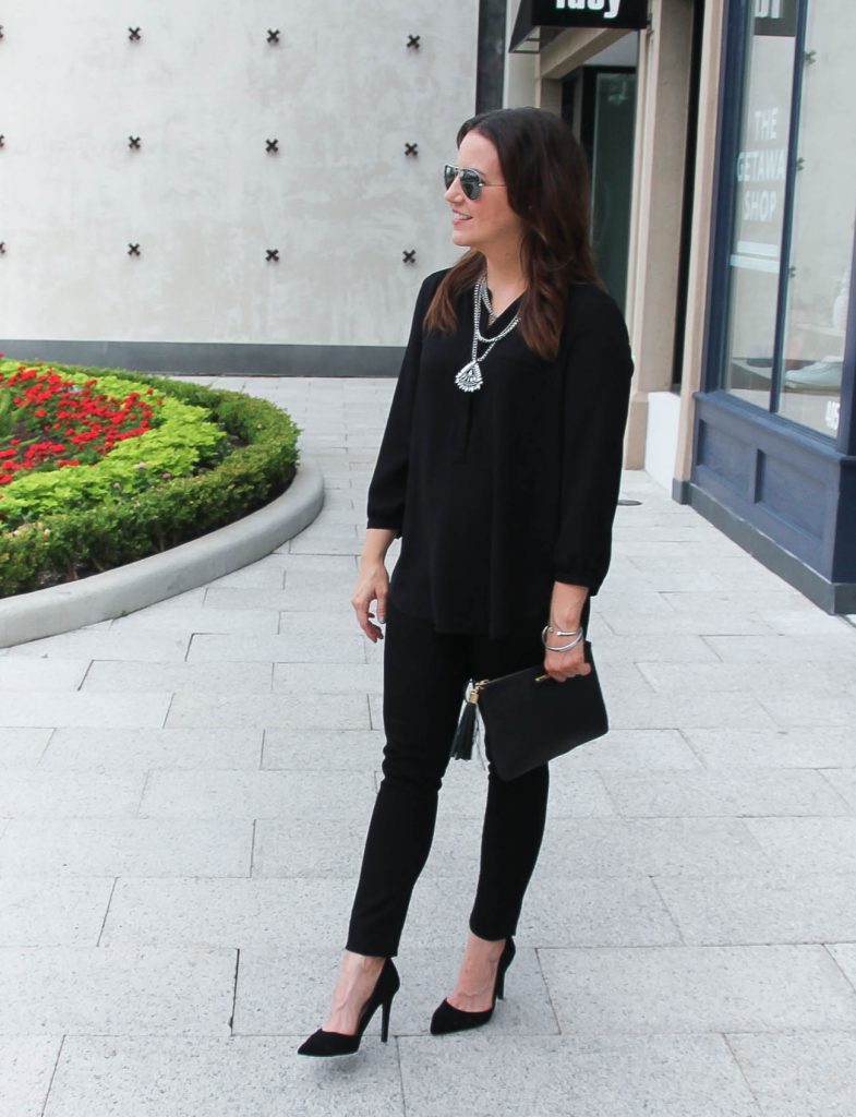 All Black Outfit | Silver Statement Necklace | Black Skinny Jeans | Gigi NY clutch | Jessica Simpson Heels | Lady in Violet | Houston Fashion Blogger