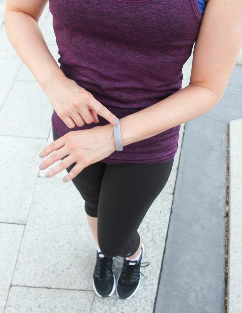 Fitbit Flex 2 review | Gym Outfit | Workout Motivation | Lady in Violet | Houston Style Blogger