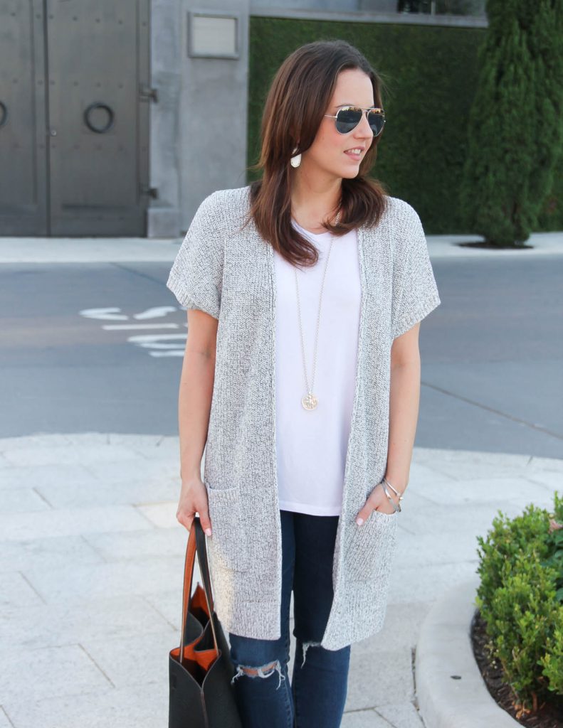 Gray Short Sleeve Cardigan | White Tee | Kendra Scott Earrings | Lady in Violet | Houston Fashion Blogger