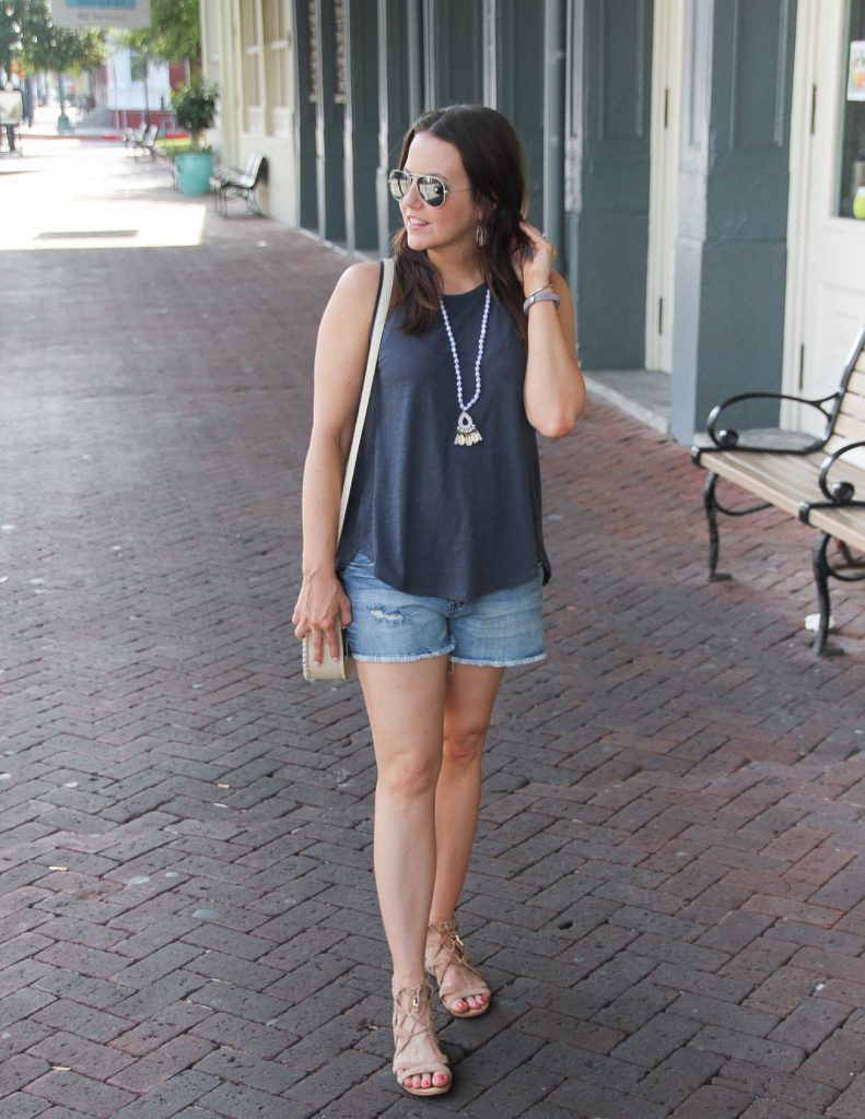 Summer Vacation Outfit | Denim Shorts | Comfortable Sandals | Lady in Violet | Houston Fashion Blogger