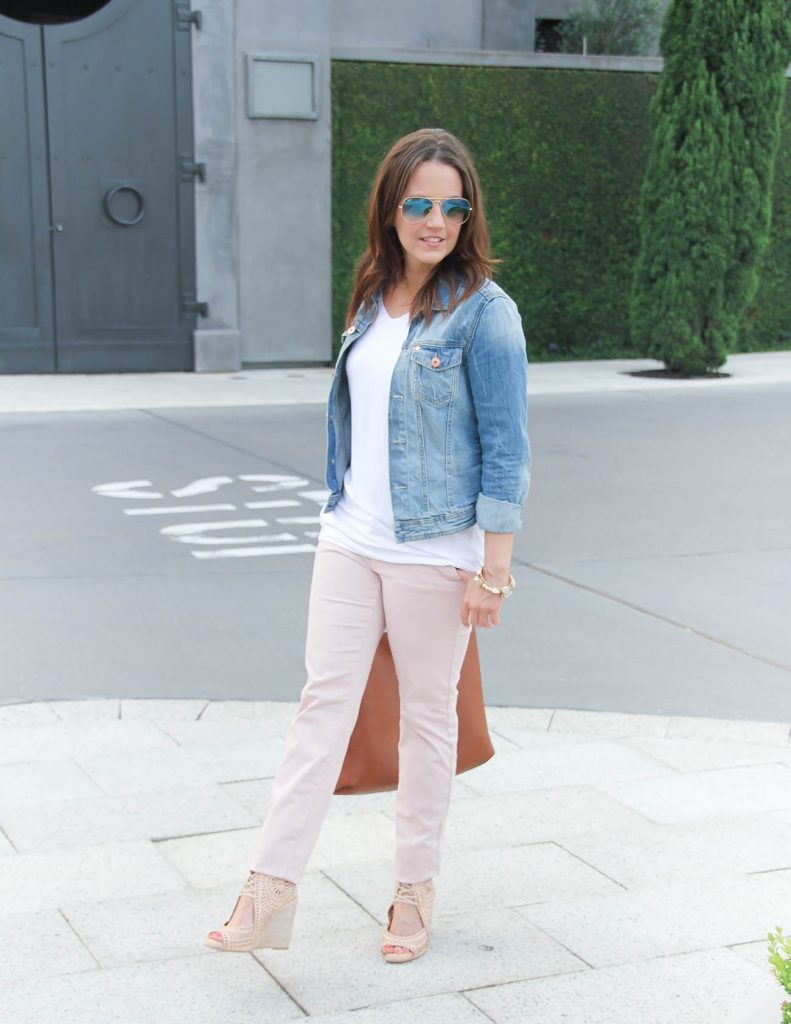 Casual Weekend Outfit | White Tee | Pink Pants | Lady in Violet | Houston Style Blogger