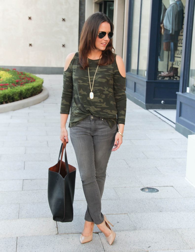 Fall Outfit | Camo Cold Shoulder Tee | Gray Jeans | Houston Fashion Blog