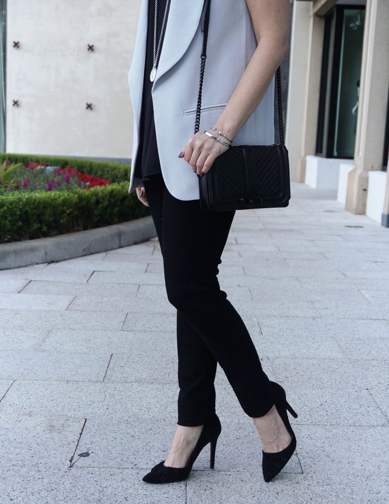 Casual New Year's Eve Outfit | Black Skinny Jeans | Black Heels | Houston Fashion Blogger Lady in Violet