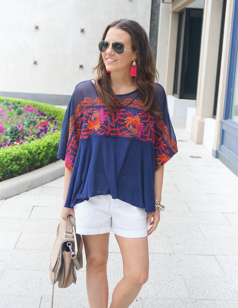 Vacation Outfit | White Shorts | Navy Tee | Houston Fashion Blogger Lady in Violet