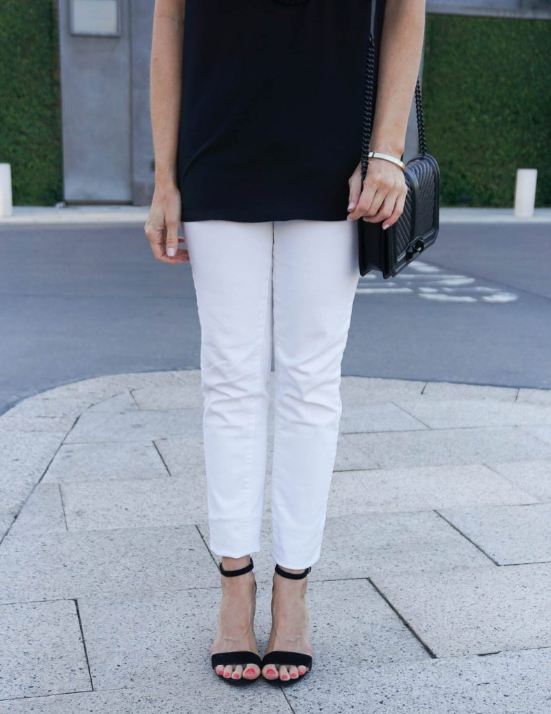 Spring Outfit | White Skinny Jeans | Black Block Heel Sandals | Houston Fashion Blogger Lady in Violet