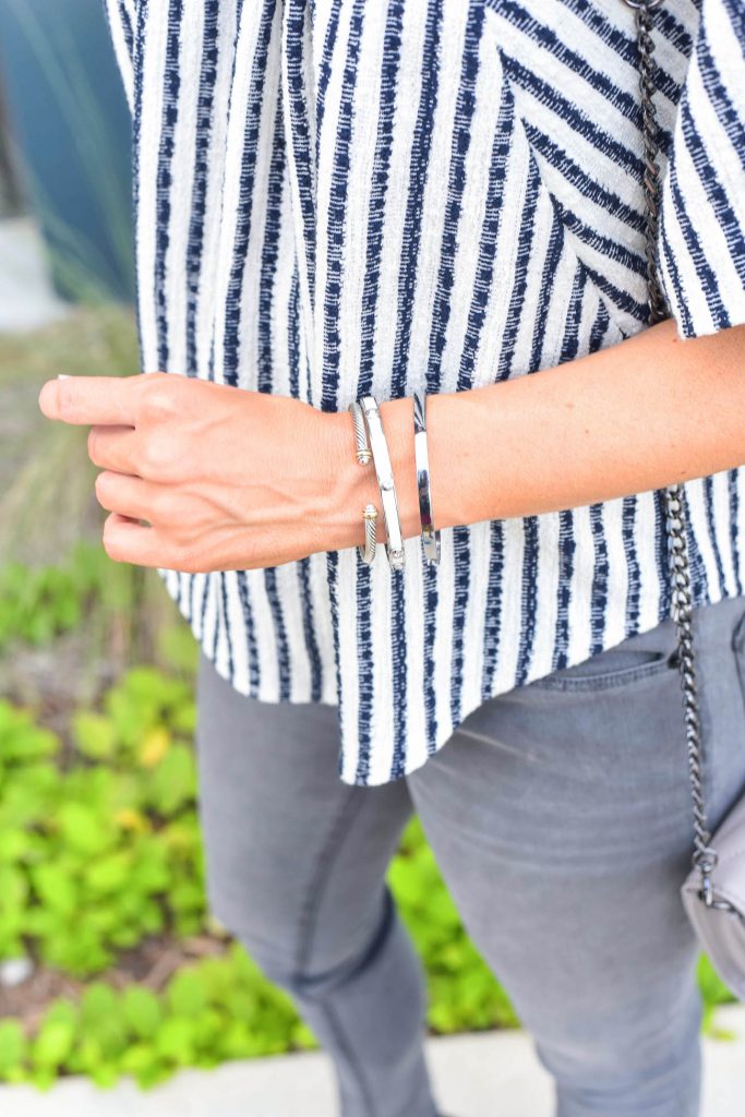 gray and black outfit | silver bracelets | gray jeans | Houston Fashion Blogger Lady in Violet