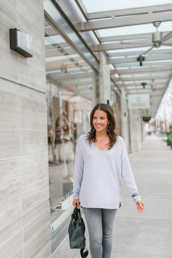 casual outfit | lightweight sweater | gray skinny jeans | Popular Petite Fashion Blogger Lady in Violet