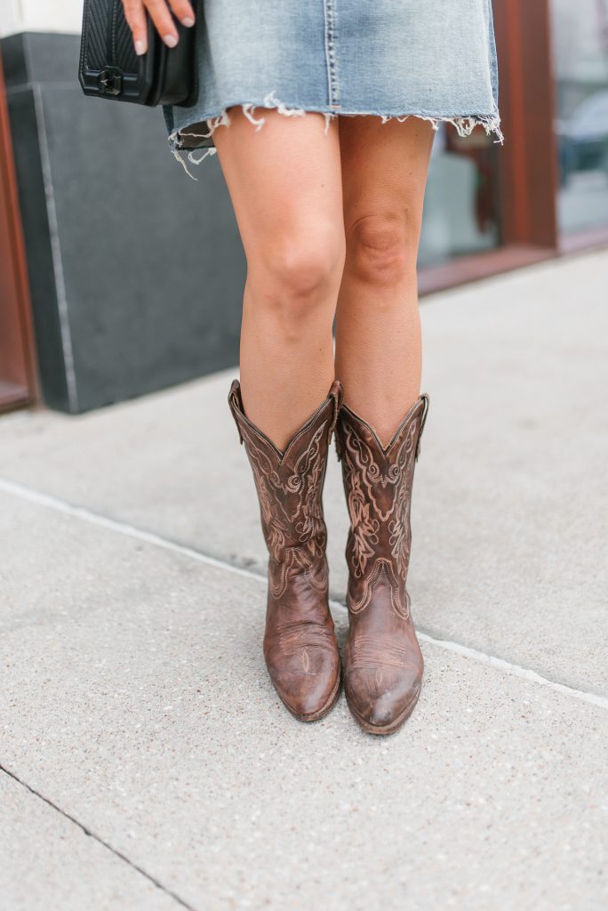 shorts and cowboy boots outfit