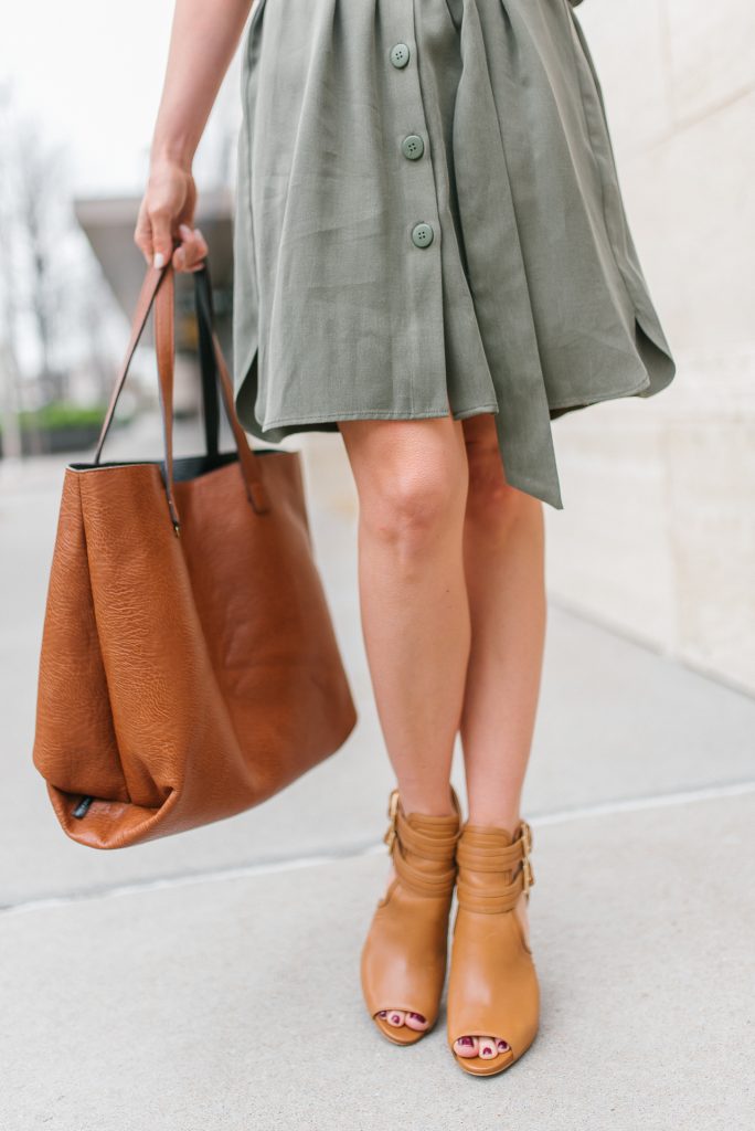 spring outfit | brown tote bag | peep toe booties | Petite Fashion Blogger Lady in Violet