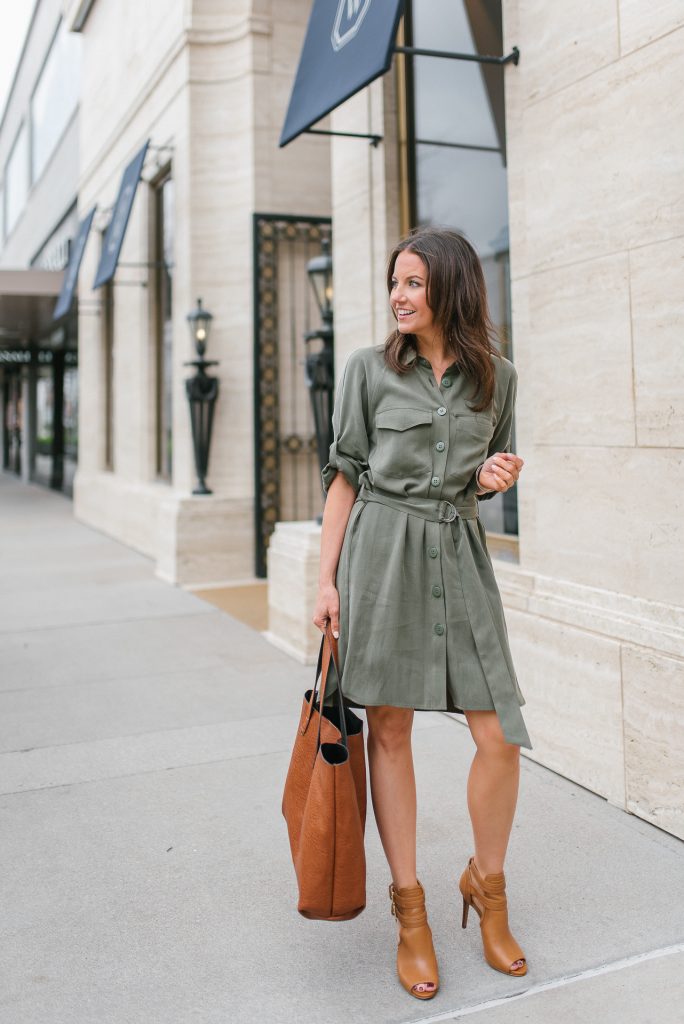 spring work outfit | green shirtdress | brown tote bag | Houston Fashion Blogger Lady in Violet